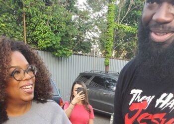 Oprah Surprises Newark School, Donates $500K